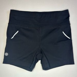 Athleta Cross It Shortie Women’s Shorts | Size Small | Black